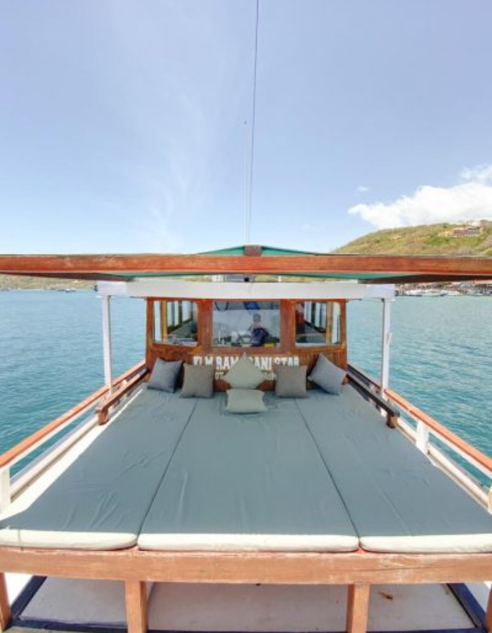 RAMADANI STAR BOAT CHARTER (7)