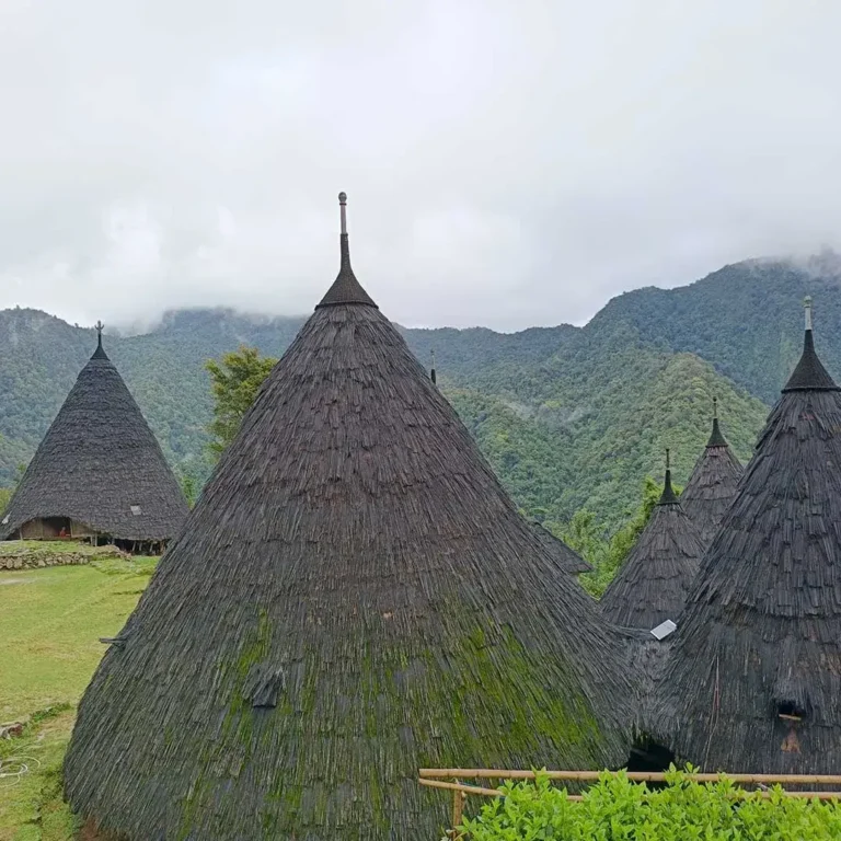 wae rebo village tour