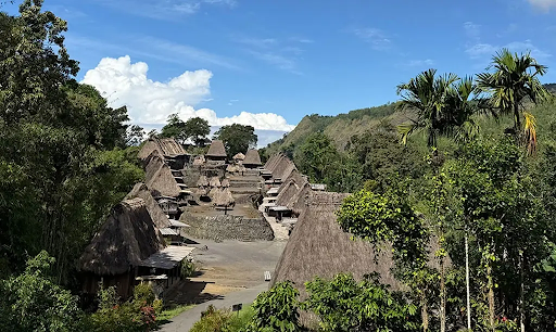 8 Elite Komodo Tours & Private Peru Packages